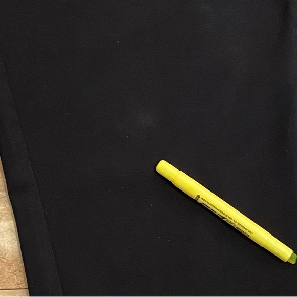 Marla Wynne Women's Elastic Waist Capri Size 20W Black Stretch Pull-On - Picture 6 of 11